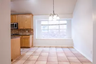 3916 Sharondale Dr, Flower Mound, TX 75022 - Photo 5