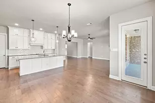 4409 Dandelion Ln, Midlothian, TX 76065 - Photo 9