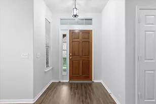 424 Legends Dr, Lewisville, TX 75057 - Photo 5