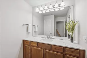 424 Legends Dr, Lewisville, TX 75057 - Photo 21