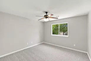 1207 Oak Crk Dr, Ennis, TX 75119 - Photo 31