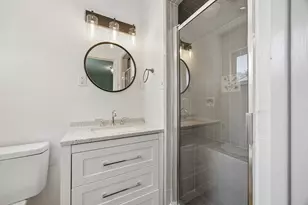 8618 Lockhaven Dr, Dallas, TX 75238 - Photo 21