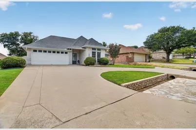 8730 Bellechase Road, Granbury, TX 76049 - Photo 3