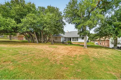8730 Bellechase Road, Granbury, TX 76049 - Photo 33