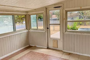 3832 Mulberry Ln, Bedford, TX 76021 - Photo 5