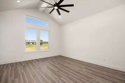 2119 Middlewood Circle, Granbury, TX 76049 - Photo 19