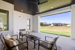 2119 Middlewood Cir, Granbury, TX 76049 - Photo 23