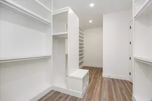 2119 Middlewood Cir, Granbury, TX 76049 - Photo 23