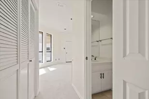3637 Bluegrass Dr, Grand Prairie, TX 75052 - Photo 21
