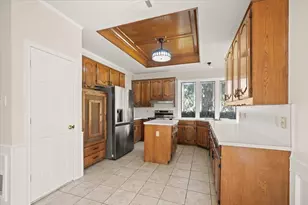 3637 Bluegrass Dr, Grand Prairie, TX 75052 - Photo 13