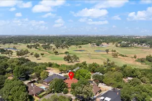 3637 Bluegrass Dr, Grand Prairie, TX 75052 - Photo 35