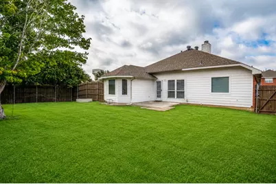 9300 Chesapeake Lane, McKinney, TX 75071 - Photo 11