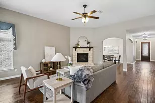 908 Mist Flower Dr, Little Elm, TX 75068 - Photo 11