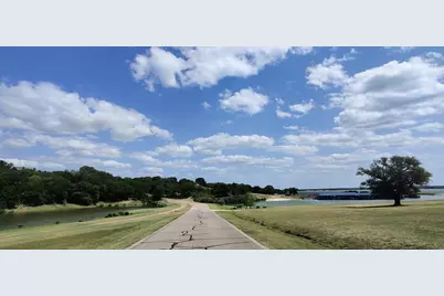 32047 Dove Trail, Whitney, TX 76692 - Photo 11