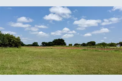 207 Hill Street, Nocona, TX 76255 - Photo 11