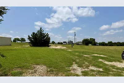 207 Hill Street, Nocona, TX 76255 - Photo 13