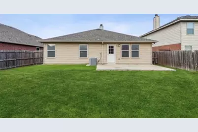 1500 Mockingbird Drive, Aubrey, TX 76227 - Photo 19