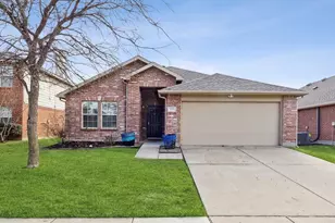 1500 Mockingbird Dr, Aubrey, TX 76227 - Photo 1