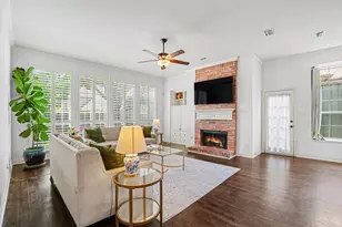 5360 Gatesworth Ln, Dallas, TX 75287 - Photo 11