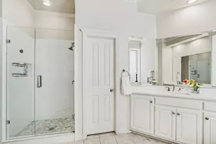 5360 Gatesworth Ln, Dallas, TX 75287 - Photo 23