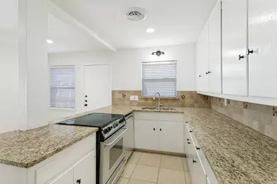 3612 Winston Road, Fort Worth, TX 76109 - Photo 3