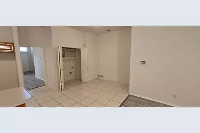2205 Chapman Drive, Carrollton, TX 75010 - Photo 11