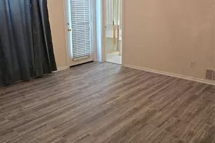 2205 Chapman Dr, Carrollton, TX 75010 - Photo 17