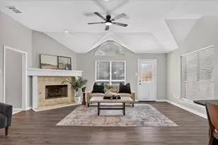 6908 Amethyst Ln, Plano, TX 75023 - Photo 5
