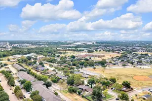 812 W Grubb Dr, Mesquite, TX 75149 - Photo 11