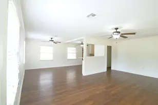 101 Easy St, Valley Mills, TX 76689 - Photo 5