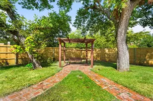 507 N Cactus Ave, Hubbard, TX 76648 - Photo 21