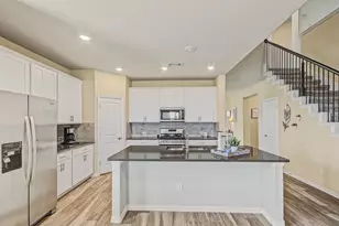 3020 Prairie Trail Ave, Aubrey, TX 76227 - Photo 3