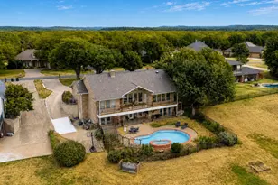 9210 Ravenswood Rd, Granbury, TX 76049 - Photo 35