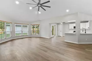 2103 Stein Way, Carrollton, TX 75007 - Photo 9