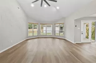 2103 Stein Way, Carrollton, TX 75007 - Photo 5