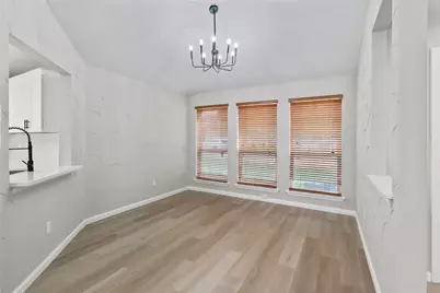 2103 Stein Way, Carrollton, TX 75007 - Photo 7
