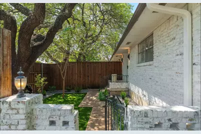 9003 Villa Park Circle, Dallas, TX 75225 - Photo 1