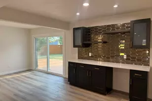 12911 Mitchwin Rd, Farmers Branch, TX 75234 - Photo 3