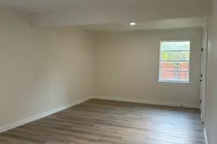12911 Mitchwin Rd, Farmers Branch, TX 75234 - Photo 9