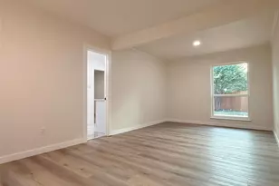 12911 Mitchwin Rd, Farmers Branch, TX 75234 - Photo 19