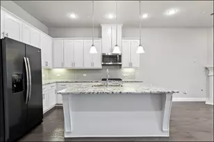 297 Scotia St, Lewisville, TX 75056 - Photo 11