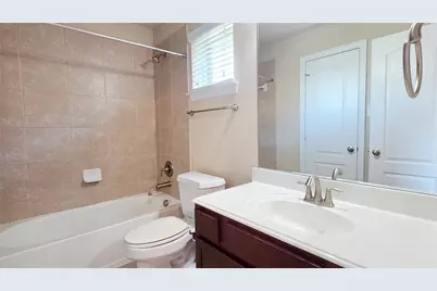 4364 Peregrine Way, Carrollton, TX 75010 - Photo 17