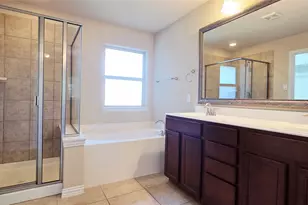 4364 Peregrine Way, Carrollton, TX 75010 - Photo 13