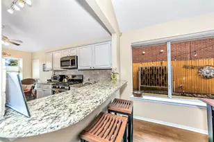 1441 Hampton Rd, Grapevine, TX 76051 - Photo 7