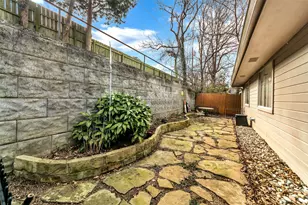1441 Hampton Rd, Grapevine, TX 76051 - Photo 25