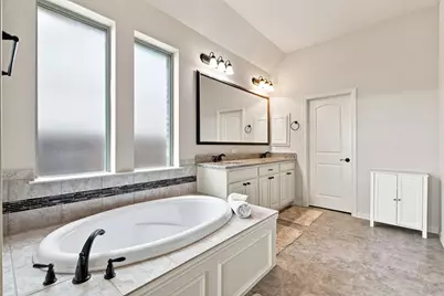 15021 Ravens Way, Fort Worth, TX 76262 - Photo 21