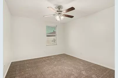 1404 Sunflower Court, Burleson, TX 76028 - Photo 13