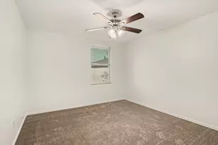 1404 Sunflower Ct, Burleson, TX 76028 - Photo 13