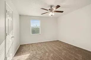 1404 Sunflower Ct, Burleson, TX 76028 - Photo 17