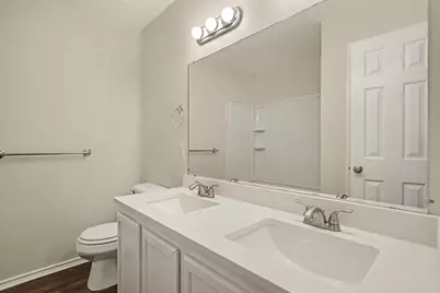 1404 Sunflower Court, Burleson, TX 76028 - Photo 15